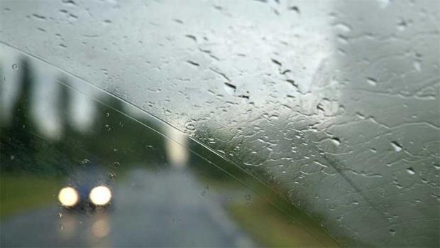 ایمنی رانندگی در روزهای بارانی